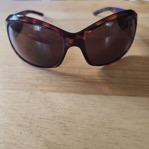 ELLE SUNGLASSES